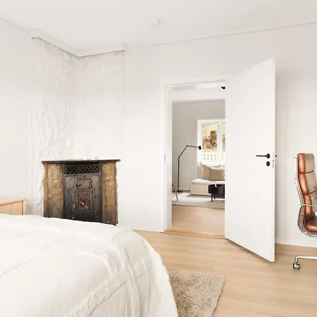 Mk38 2br King Bed Apartment